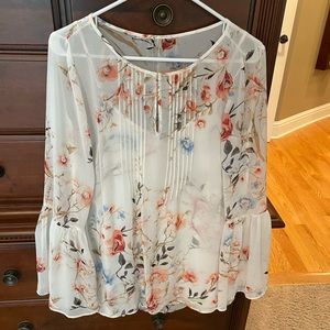 Whbm blouse size 4 EUC floral sheer